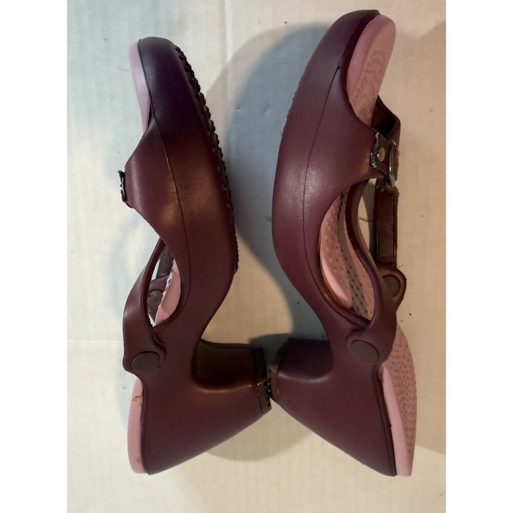 Women’s Pink Platform Slide Sandals - Picture 13 of 14